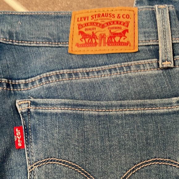 Levi’s 710 Super Skinny Jeans size 27. Light wash - Picture 8 of 8